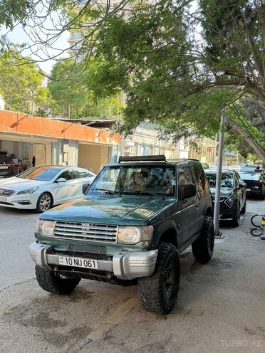 Mitsubishi Pajero 1993, 202,000 km - 3.0 l - Bakı