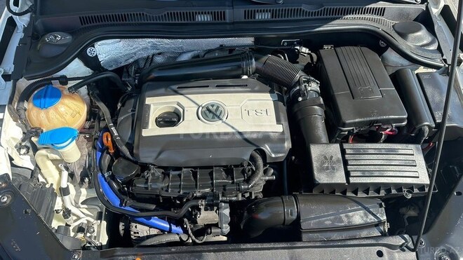 Volkswagen Jetta 2012, 220,000 km - 2.0 l - Zaqatala