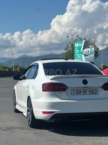 Volkswagen Jetta 2012, 220,000 km - 2.0 l - Zaqatala