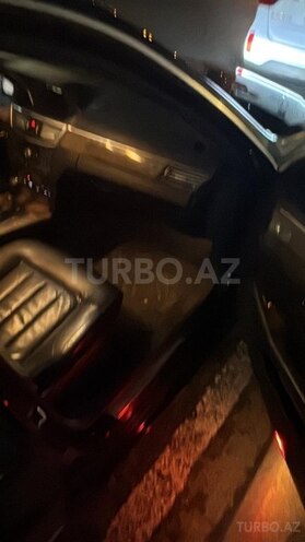Mercedes E 200 2010, 435,500 km - 2.1 l - Bakı