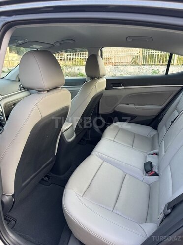 Hyundai Elantra 2020, 37,500 km - 2.0 l - Bakı