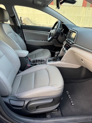 Hyundai Elantra 2020, 37,500 km - 2.0 l - Bakı