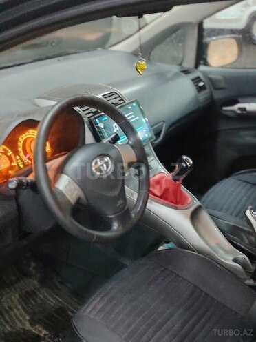 Toyota Auris 2007, 270,500 km - 1.4 l - Lənkəran