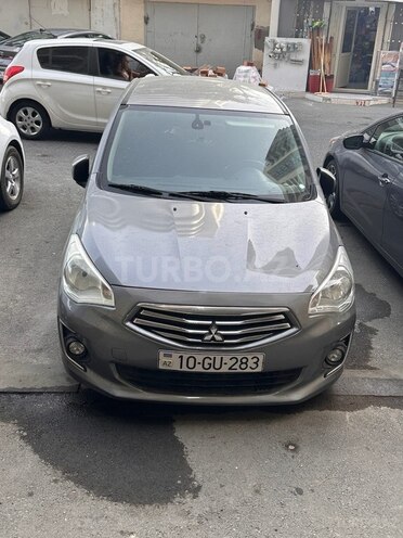 Mitsubishi Attrage 2015, 82,600 km - 1.2 l - Bakı
