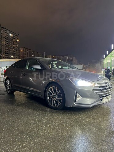 Hyundai Elantra 2019, 193,784 km - 2.0 l - Bakı