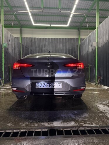 Hyundai Elantra 2019, 193,784 km - 2.0 l - Bakı