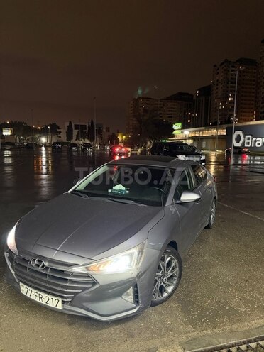 Hyundai Elantra 2019, 193,784 km - 2.0 l - Bakı