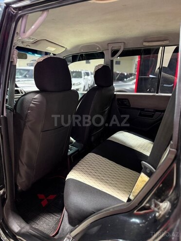 Mitsubishi Pajero io 2005, 380,000 km - 1.8 l - Sumqayıt
