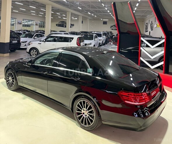 Mercedes E 250 2013, 288,000 km - 2.1 l - Sumqayıt