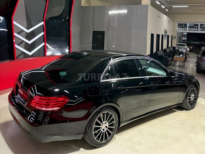Mercedes E 250 2013, 288,000 km - 2.1 l - Sumqayıt