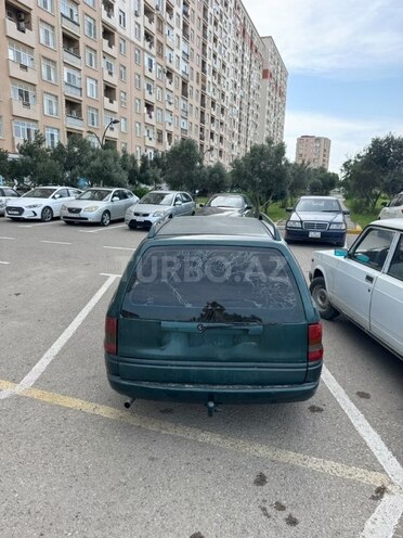 Opel Astra 1994, 330,000 km - 1.6 l - Bakı