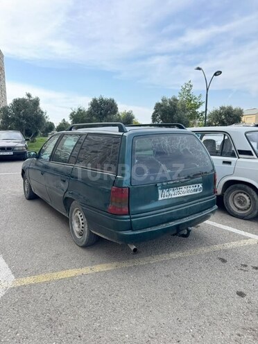 Opel Astra 1994, 330,000 km - 1.6 l - Bakı