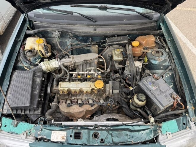 Opel Astra 1994, 330,000 km - 1.6 l - Bakı