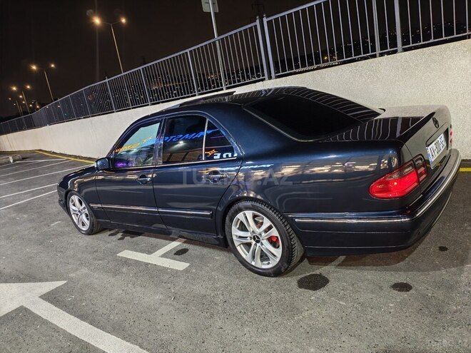 Mercedes E 320 2001, 5,000,000 km - 3.2 l - Bakı
