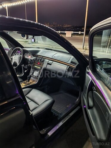 Mercedes E 320 2001, 5,000,000 km - 3.2 l - Bakı