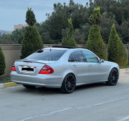 Mercedes E 240 2002, 298,630 km - 2.6 l - Bakı