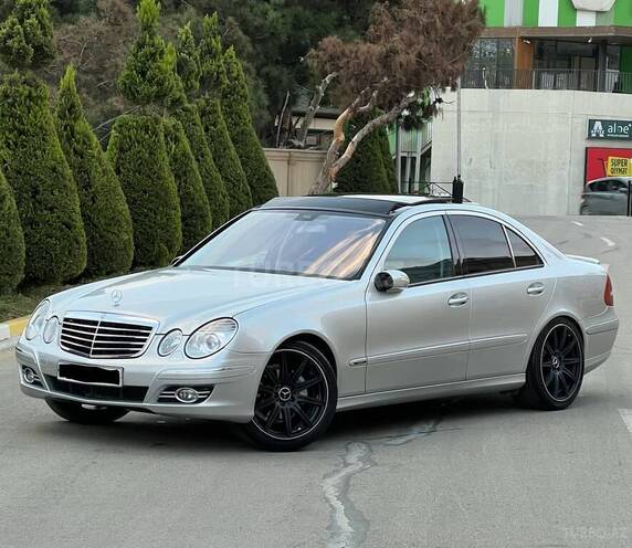 Mercedes E 240 2002, 298,630 km - 2.6 l - Bakı