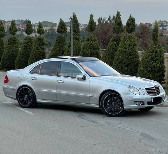 Mercedes E 240 2002, 298,630 km - 2.6 l - Bakı