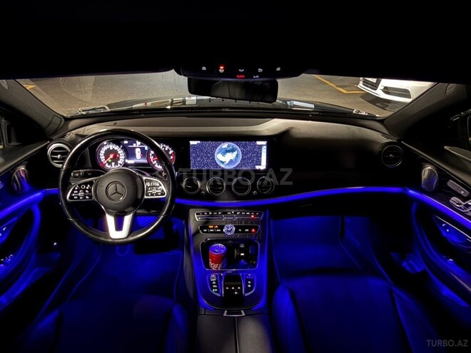 Mercedes E 300 4MATIC 2019, 83,400 km - 2.0 l - Bakı