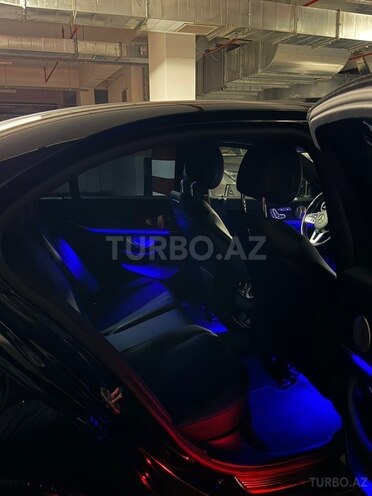 Mercedes E 300 4MATIC 2019, 83,400 km - 2.0 l - Bakı