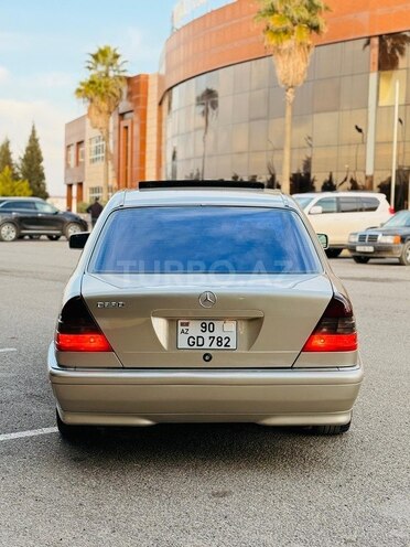 Mercedes C 230 1998, 293,000 km - 2.3 l - Bakı