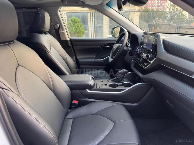 Toyota Highlander 2021, 115,806 km - 2.5 l - Bakı