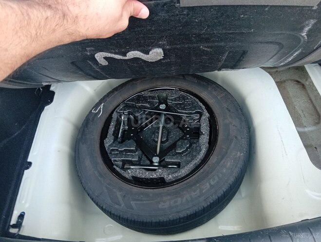Hyundai Accent 2017, 182,000 km - 1.6 l - Bakı