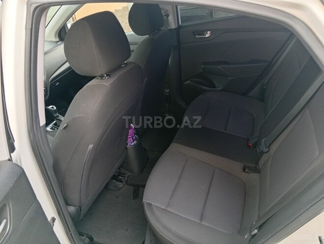 Hyundai Accent 2017, 182,000 km - 1.6 l - Bakı