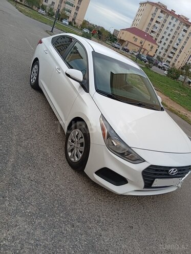 Hyundai Accent 2017, 182,000 km - 1.6 l - Bakı