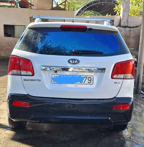 Kia Sorento 2011, 306,052 km - 2.0 l - Bərdə