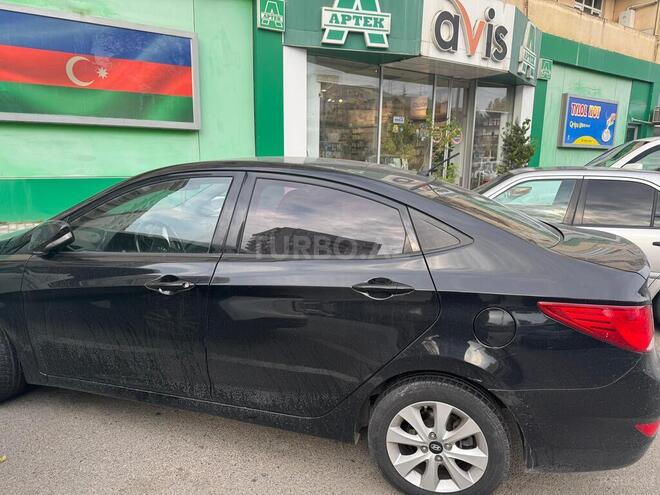 Hyundai Accent 2015, 125,650 km - 1.4 l - Bakı