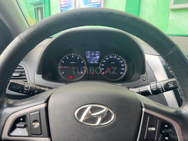 Hyundai Accent 2015, 125,650 km - 1.4 l - Bakı