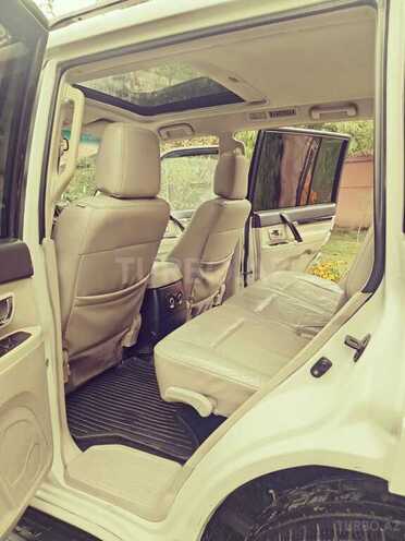 Mitsubishi Pajero 2007, 177,000 km - 3.0 l - Qəbələ