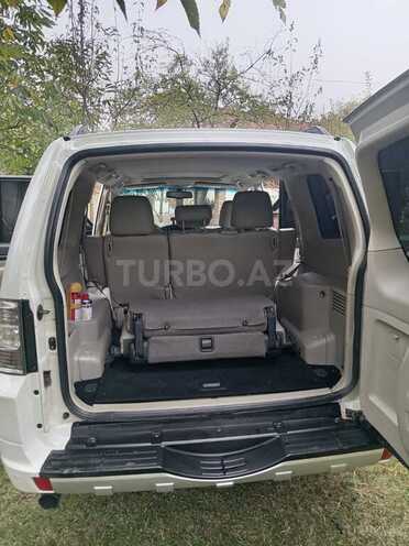 Mitsubishi Pajero 2007, 177,000 km - 3.0 l - Qəbələ