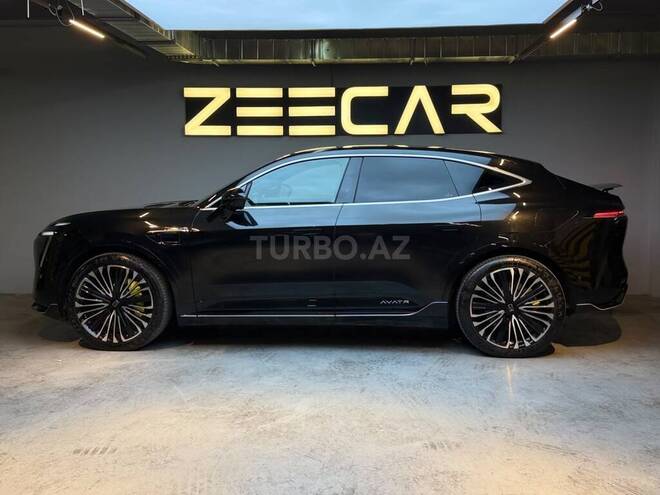 Avatr 11 2023, 23,700 km - 0.0 l - Bakı