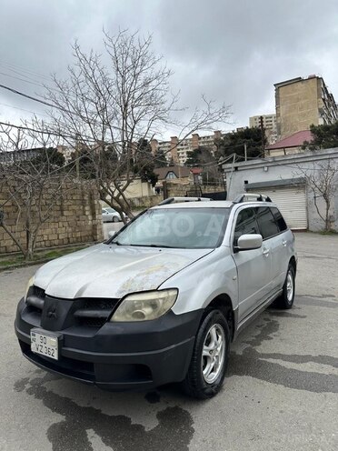 Mitsubishi Outlander 2003, 262,000 km - 2.0 l - Bakı