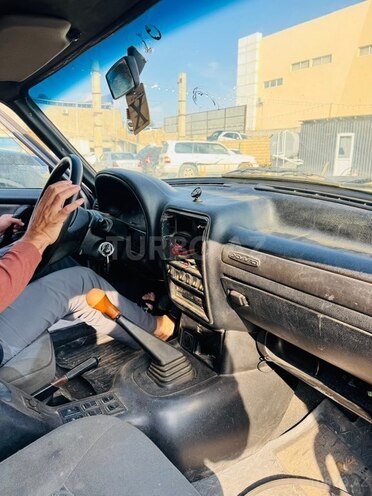 GAZ 3110 2005, 97,845 km - 2.3 l - Bakı
