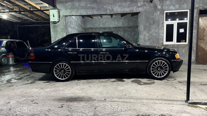 Mercedes C 230 1998, 258,000 km - 2.3 л - Zaqatala