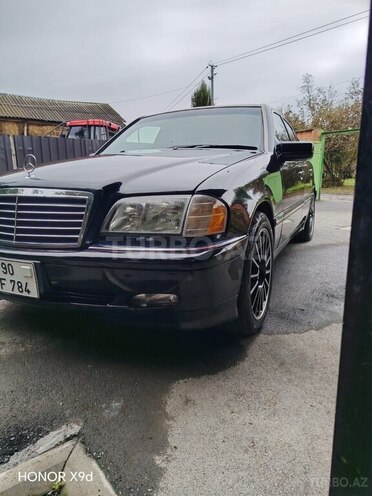 Mercedes C 230 1998, 258,000 km - 2.3 л - Zaqatala