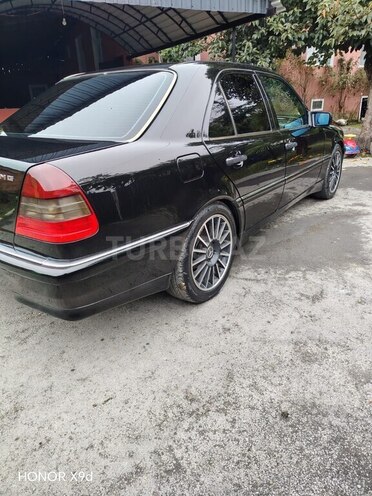 Mercedes C 230 1998, 258,000 km - 2.3 л - Zaqatala