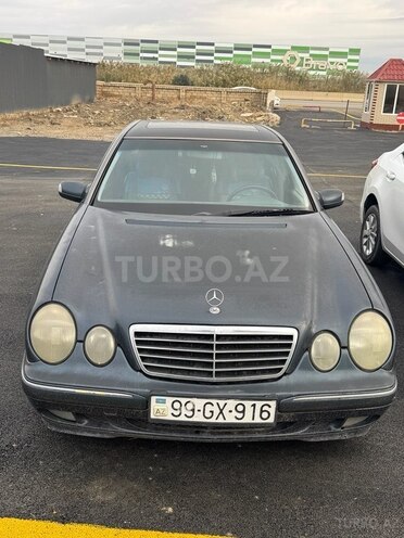 Mercedes E 270 2000, 366,000 km - 2.7 l - Bakı