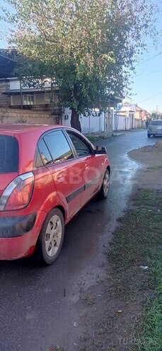 Kia Rio 2009, 330,000 km - 1.5 л - İmişli