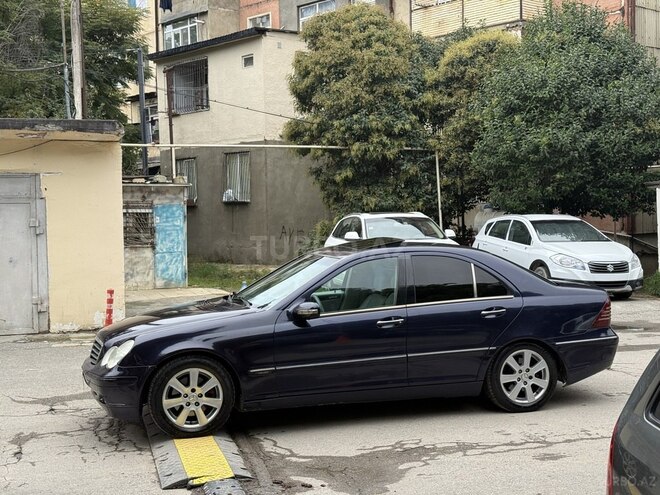 Mercedes C 240 2002, 287,070 km - 2.6 l - Bakı