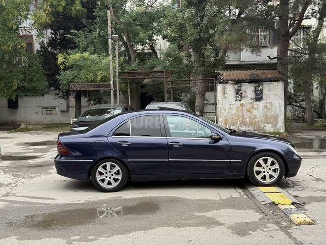 Mercedes C 240 2002, 287,070 km - 2.6 l - Bakı