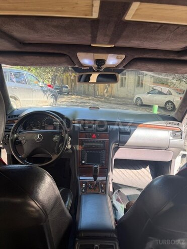 Mercedes E 320 2001, 356,000 km - 3.2 l - Bakı