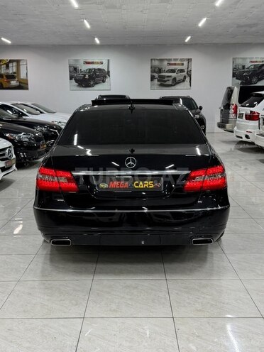 Mercedes E 250 2012, 213,700 km - 2.1 l - Sumqayıt