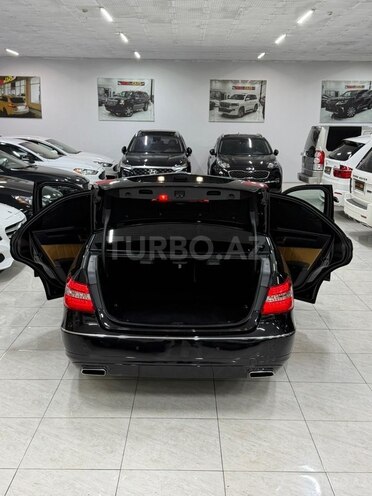 Mercedes E 250 2012, 213,700 km - 2.1 l - Sumqayıt