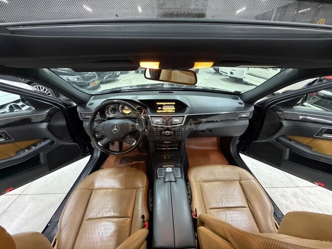 Mercedes E 250 2012, 213,700 km - 2.1 l - Sumqayıt