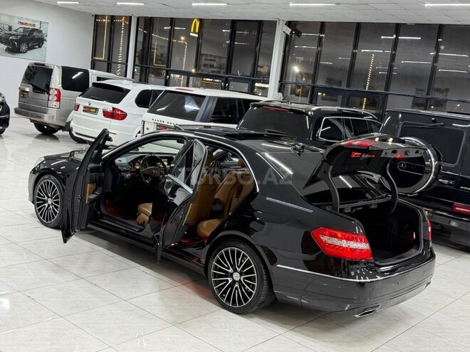 Mercedes E 250 2012, 213,700 km - 2.1 l - Sumqayıt