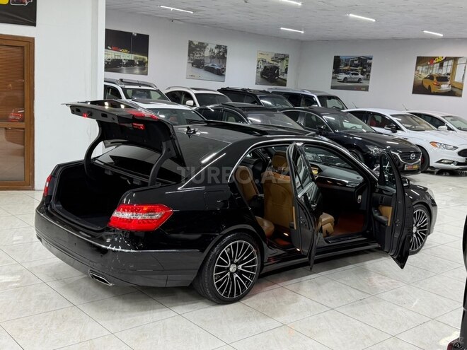 Mercedes E 250 2012, 213,700 km - 2.1 l - Sumqayıt